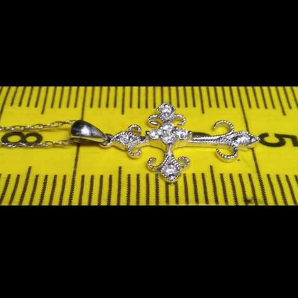 Solid 14k White Gold Genuine Diamonds Filigree Cross Necklace 18" New WOT - Picture 3 of 12